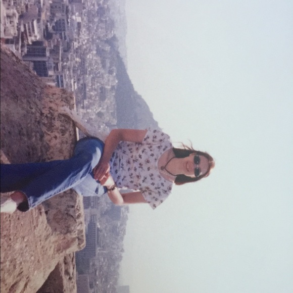 Meet your Posher, Amy - Picture 4 of 5